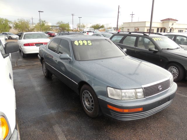 1990 Lexus LS 400 Base