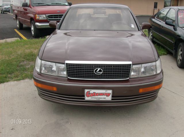 1990 Lexus LS 400 Base