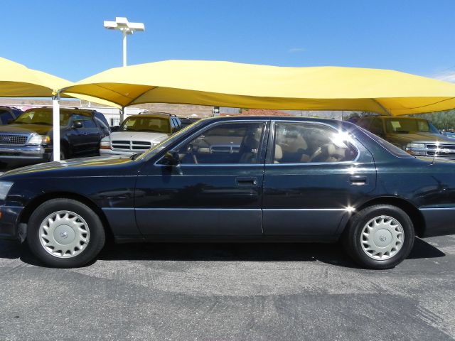 1991 Lexus LS 400 Base