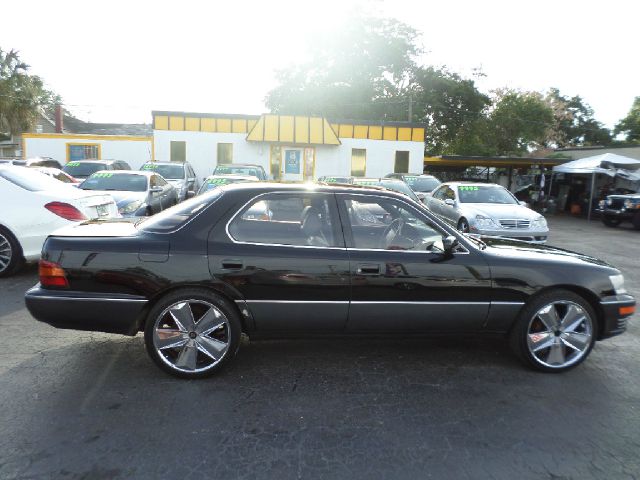 1991 Lexus LS 400 Base