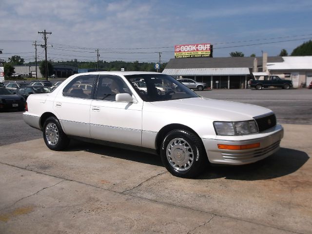 1992 Lexus LS 400 Base