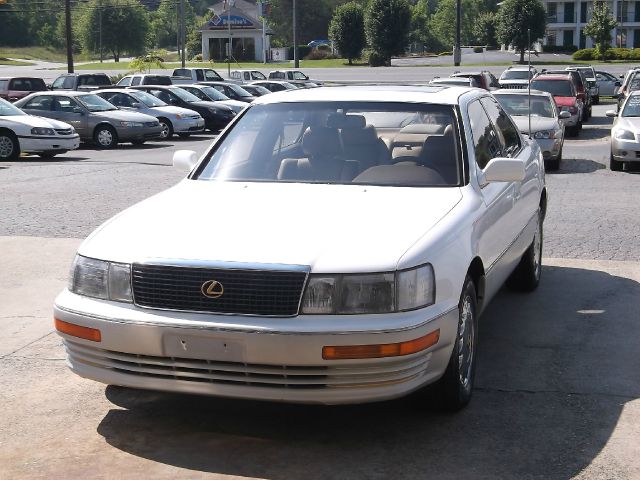 1992 Lexus LS 400 Base