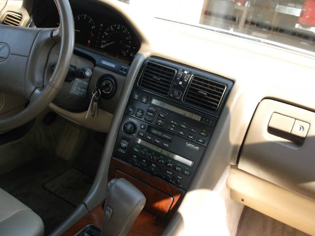 1992 Lexus LS 400 Base