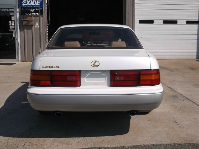 1992 Lexus LS 400 Base