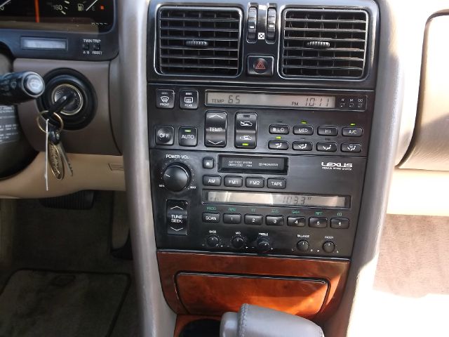 1992 Lexus LS 400 Base