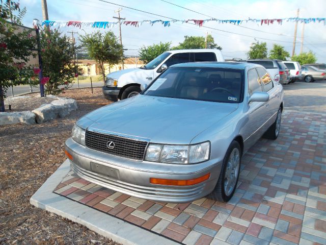 1992 Lexus LS 400 Base