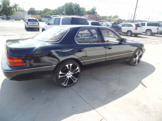 1992 Lexus LS 400 Unknown