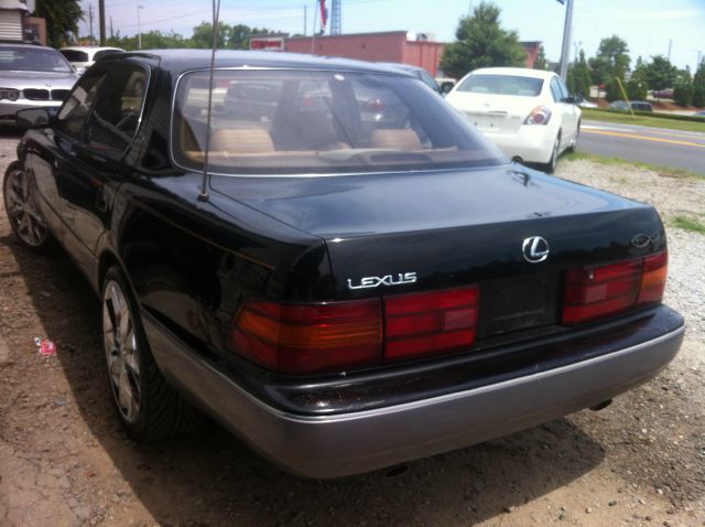 1992 Lexus LS 400 Base