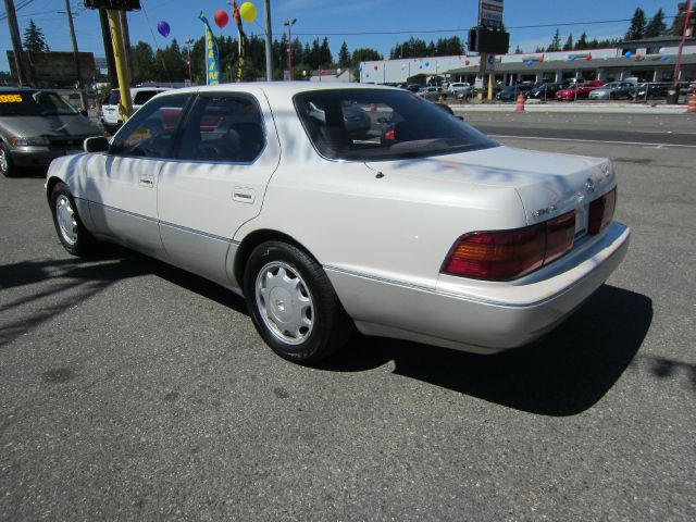 1993 Lexus LS 400 Base