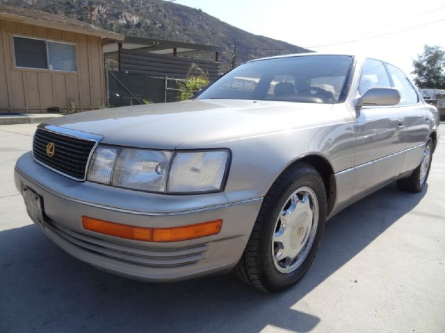 1993 Lexus LS 400 Hd 4X4 Long Bed