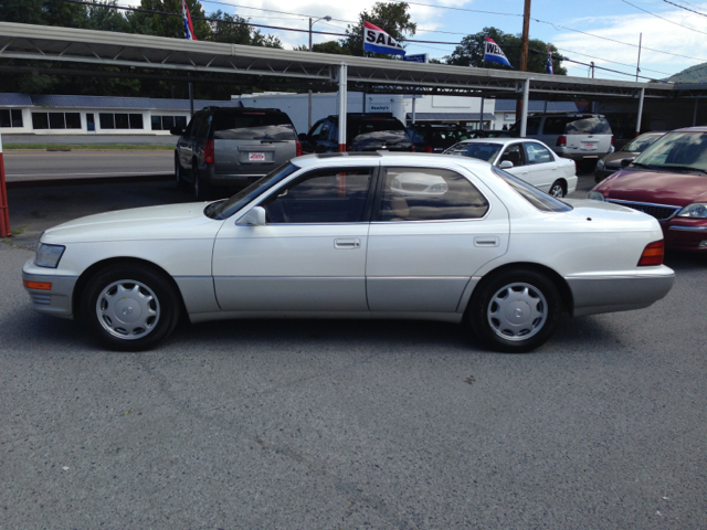 1994 Lexus LS 400 Base