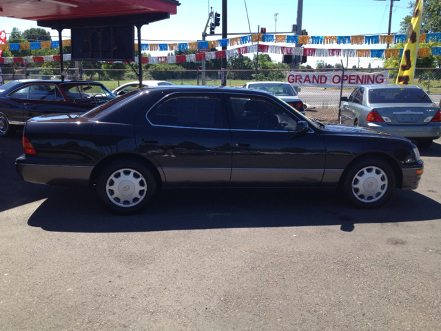 1995 Lexus LS 400 Limited Trail Rated