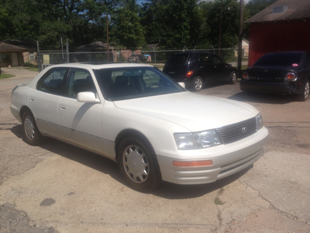 1995 Lexus LS 400 Base