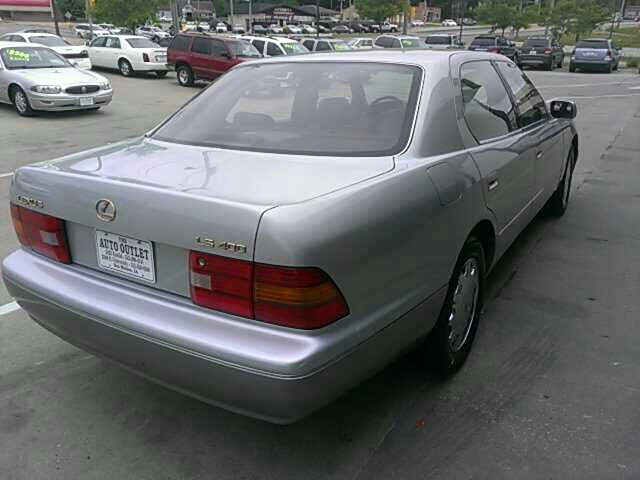 1995 Lexus LS 400 Base