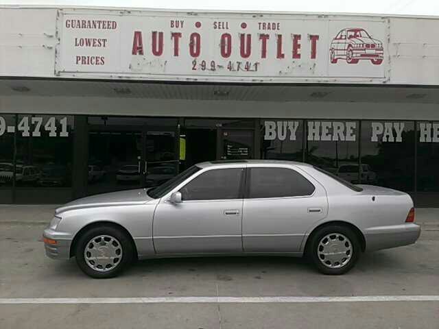 1995 Lexus LS 400 Base