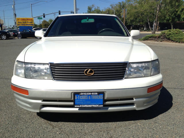 1996 Lexus LS 400 Base