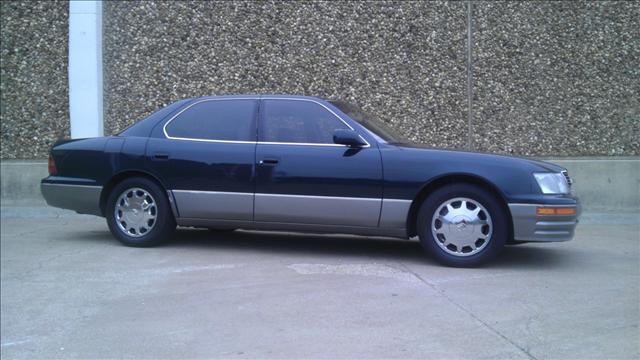 1996 Lexus LS 400 LS 460 Sedan 4D