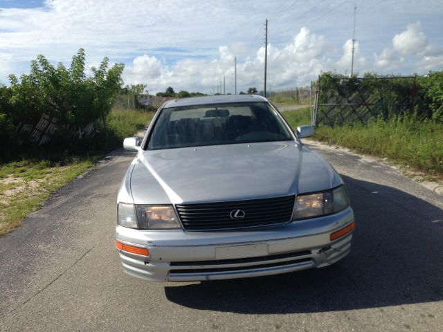 1996 Lexus LS 400 Base