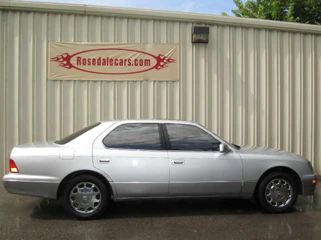 1996 Lexus LS 400 Base