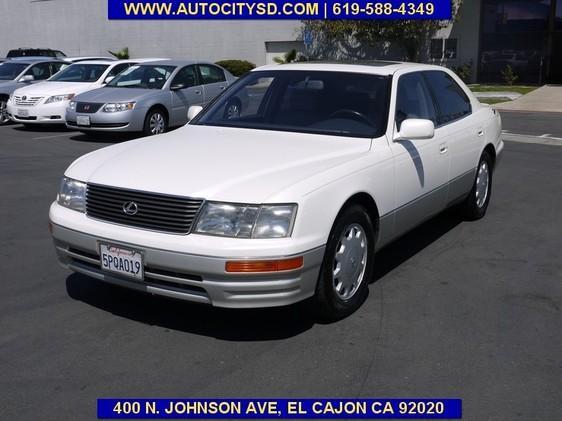 1997 Lexus LS 400 Base