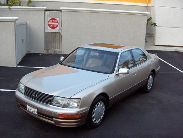 1997 Lexus LS 400 LX Coupe 4-spd AT