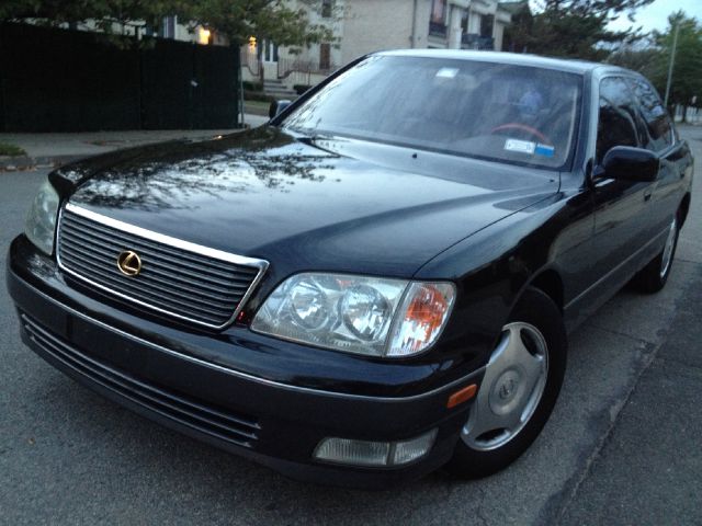 1998 Lexus LS 400 Base