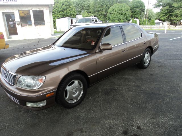 1999 Lexus LS 400 Base