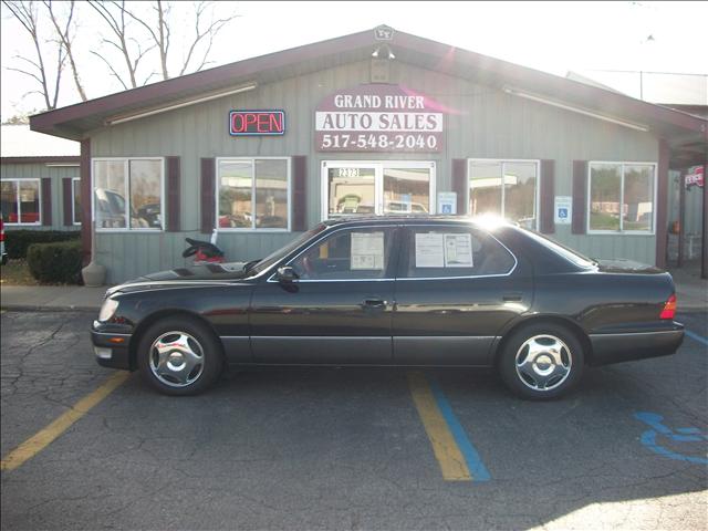 1999 Lexus LS 400 Premium