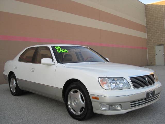 1999 Lexus LS 400 Base