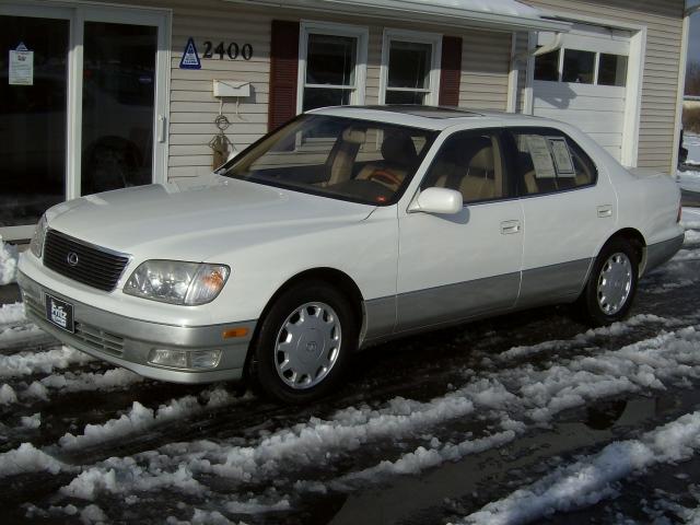 1999 Lexus LS 400 Base