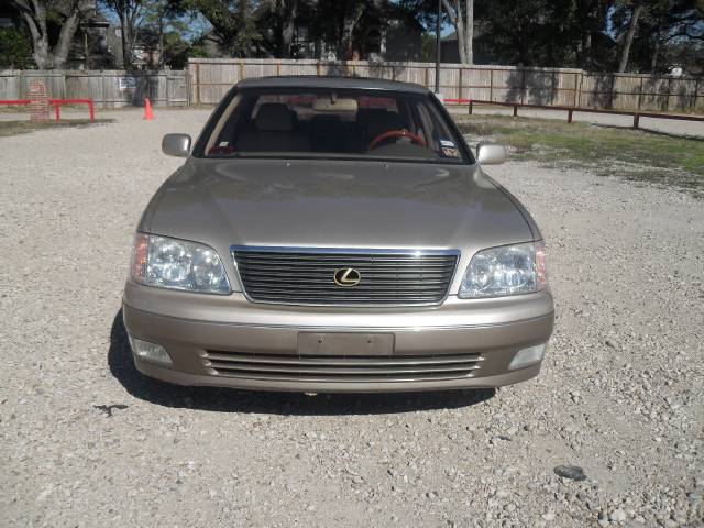 1999 Lexus LS 400 Base