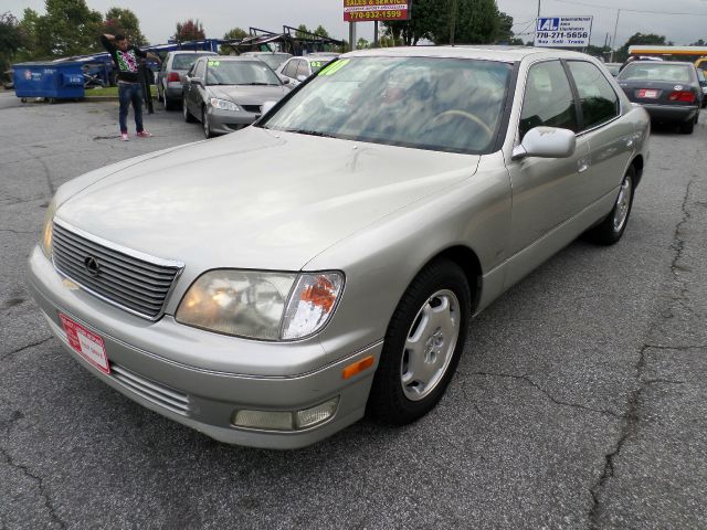 2000 Lexus LS 400 Base