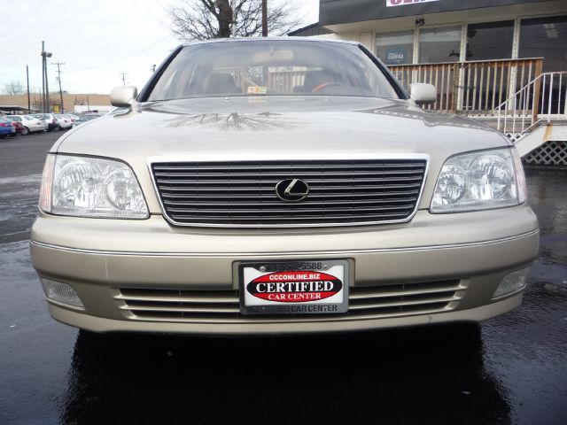 2000 Lexus LS 400 Reg Cab FLAT BED