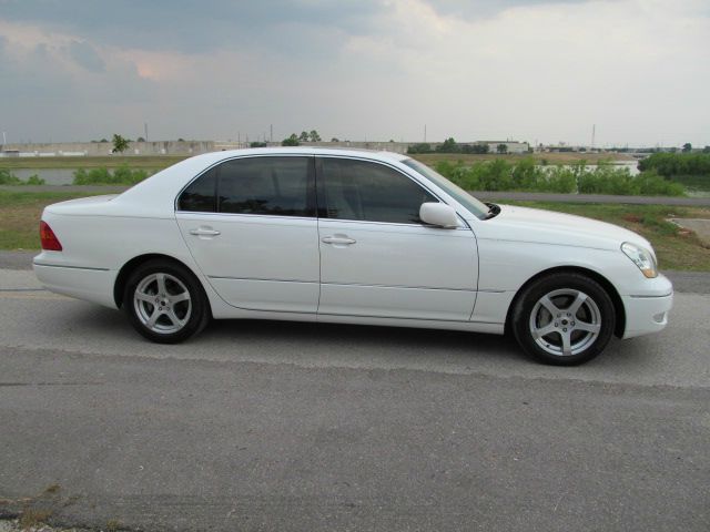 2001 Lexus LS 430 3.5tl W/tech Pkg