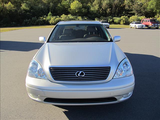 2002 Lexus LS 430 Base