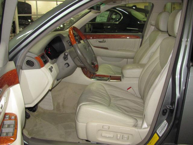 2003 Lexus LS 430 Sedan 4D LE (4 Cyl)