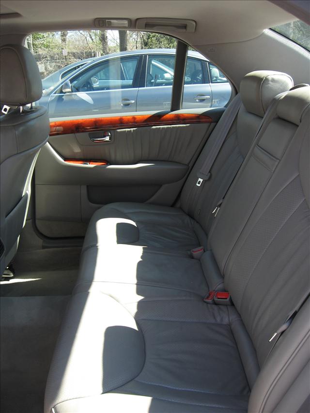 2003 Lexus LS 430 Base