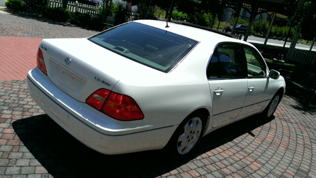 2003 Lexus LS 430 Base