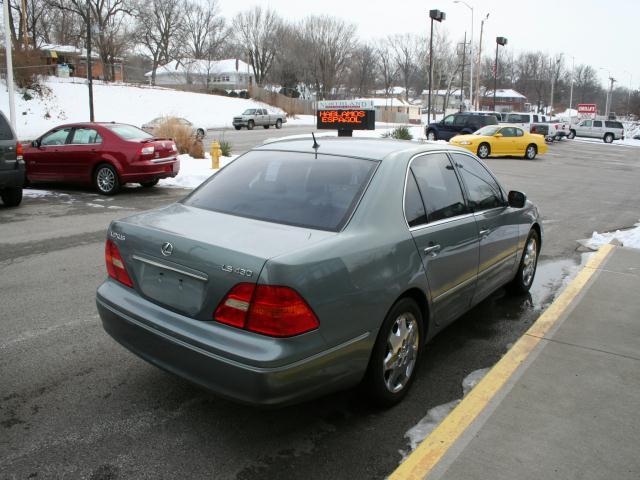 2003 Lexus LS 430 Unknown