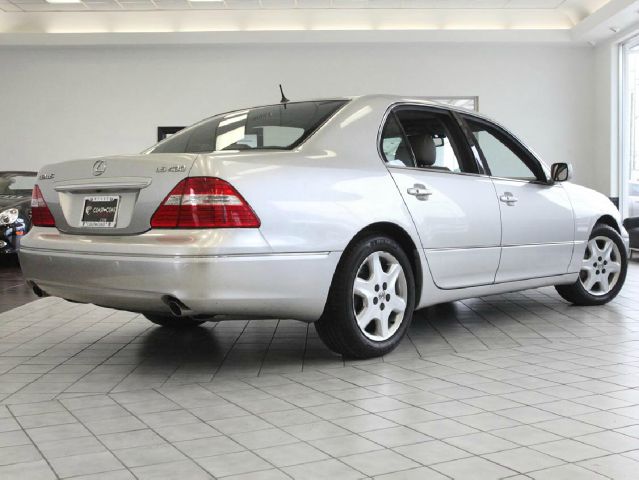 2004 Lexus LS 430 3.5tl W/tech Pkg