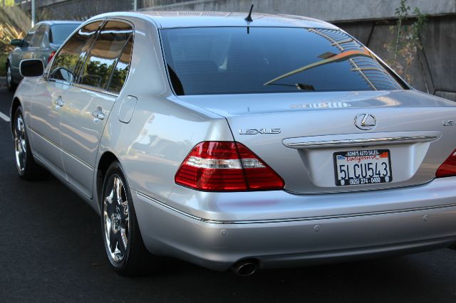 2005 Lexus LS 430 3.5tl W/tech Pkg