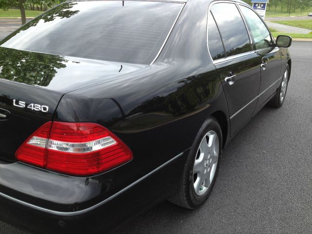 2005 Lexus LS 430 3.5tl W/tech Pkg