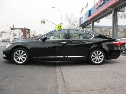 2007 Lexus LS 460 SE Sedan