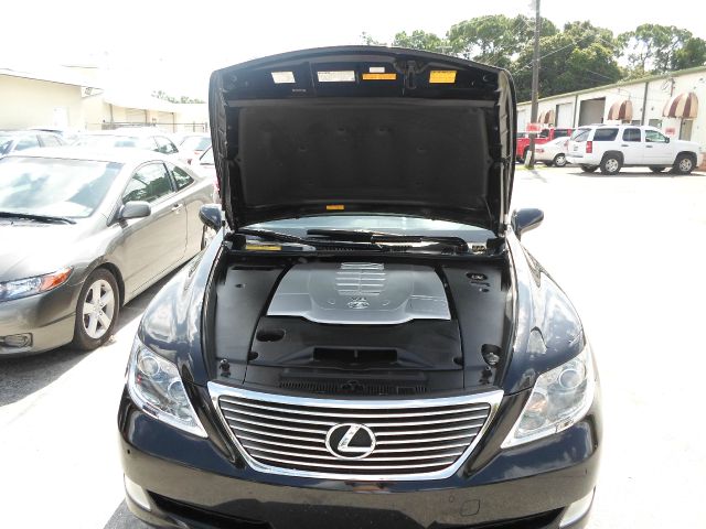 2007 Lexus LS 460 5DR 4WD CREW CA