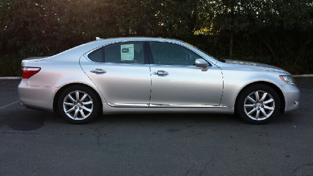 2007 Lexus LS 460 5DR 4WD CREW CA