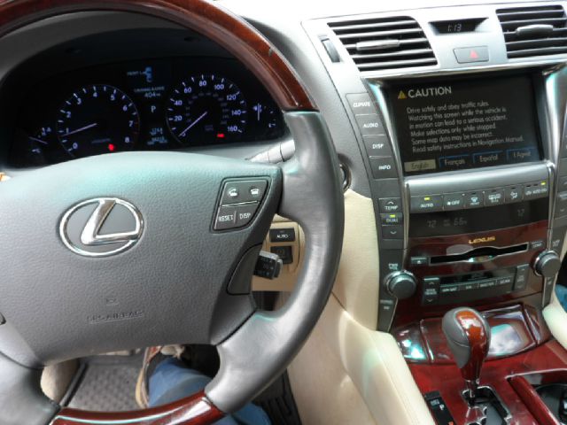 2007 Lexus LS 460 5DR 4WD CREW CA