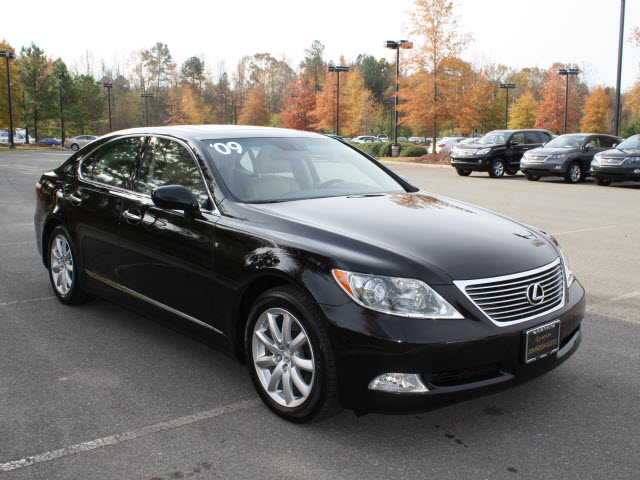 2009 Lexus LS 460 Base