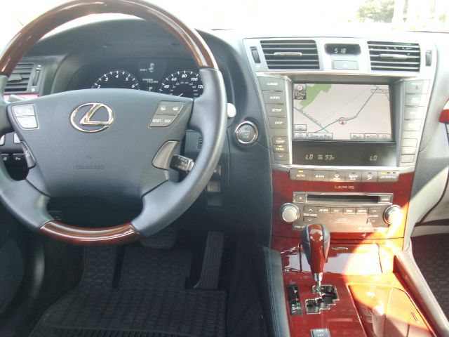 2011 Lexus LS 460 Smart KEY And FOG Lamps