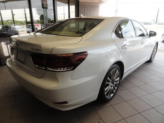 2013 Lexus LS 460 5.6S