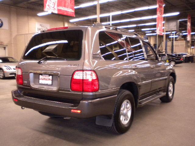 1998 Lexus LX 470 Unknown